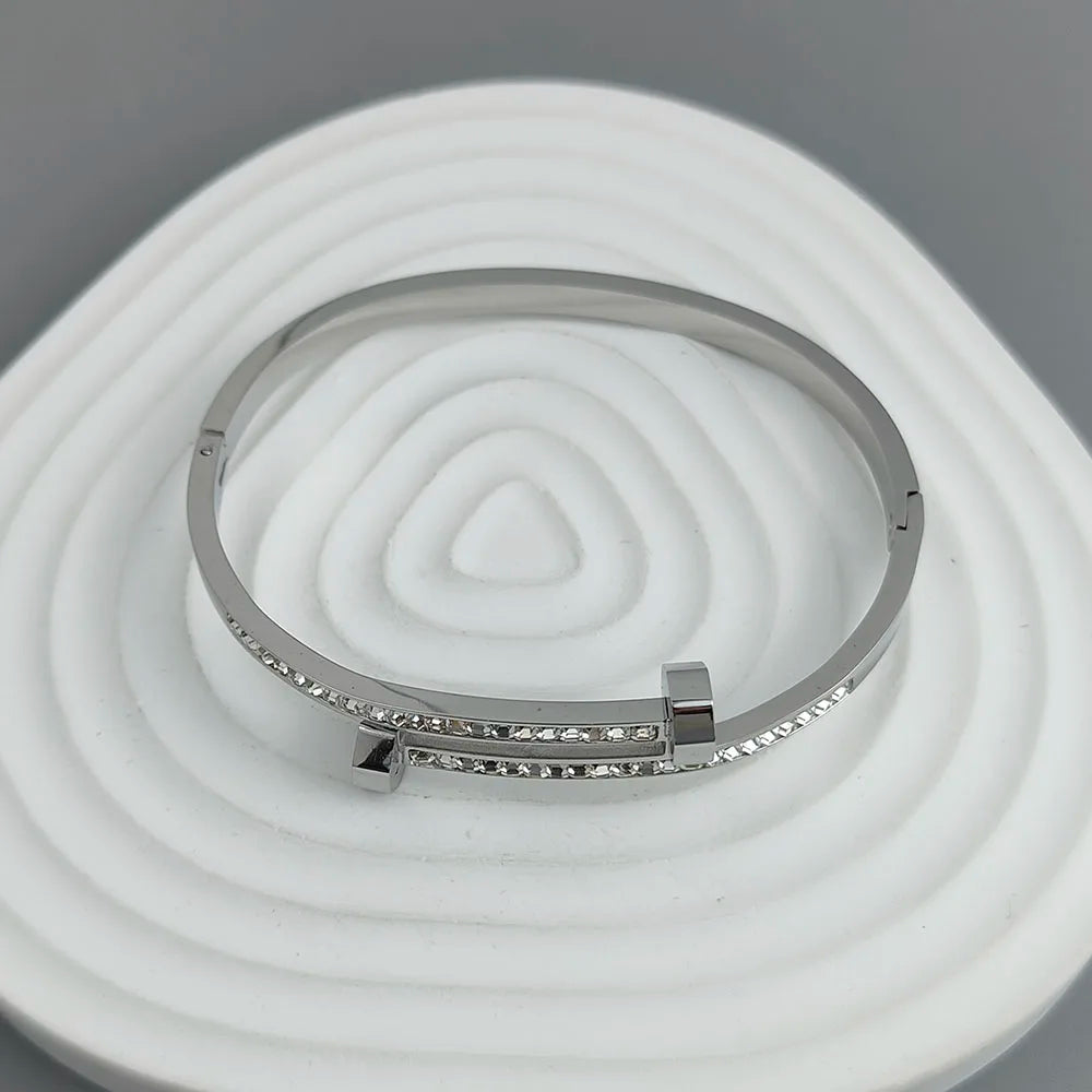 DESTA jewels
