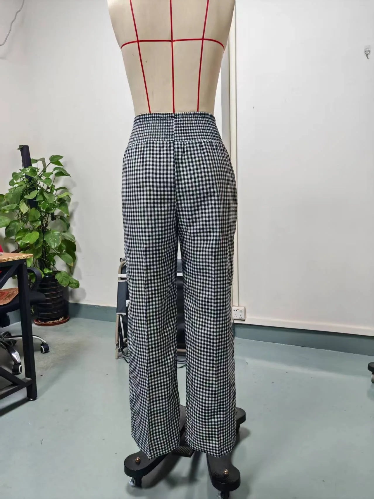 Pantalones Anchos de Cintura Media con Estampado Informal a Cuadros, de Algodón y Cáñamo, para Mujer, Primavera/Verano 2026