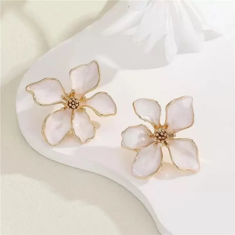 FLAWAN jewels